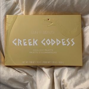 Lunar Beauty Greek Goddess Highlight Palette